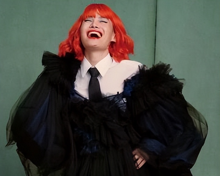 网红直播带货收入排行_顶级网红收入高不高_娱乐八卦中的网红有哪些-