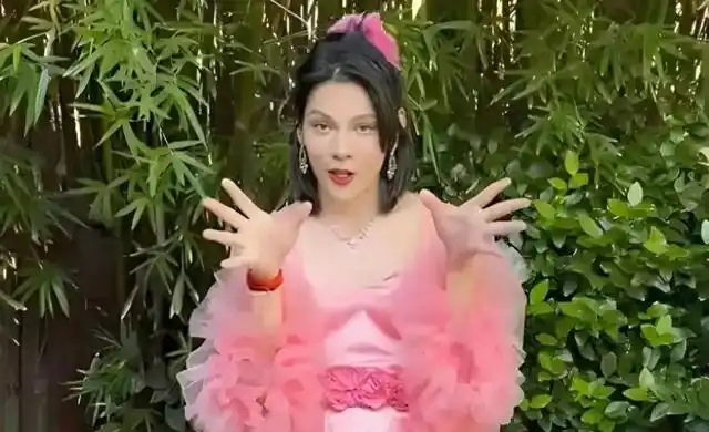 靠作品上热搜_娱乐圈真本事_娱乐圈名声好的明星