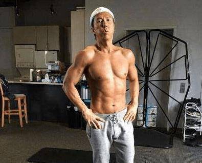 年轻人身材管理_明星健身习惯_娱乐圈 健身  明星