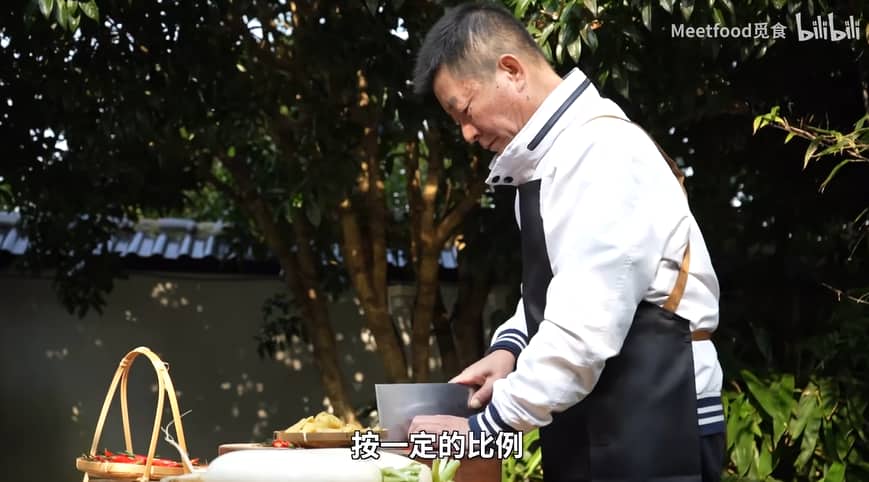 江西特色辣酱品牌_江西黑暗料理网红,_JoeJoe辣神酱