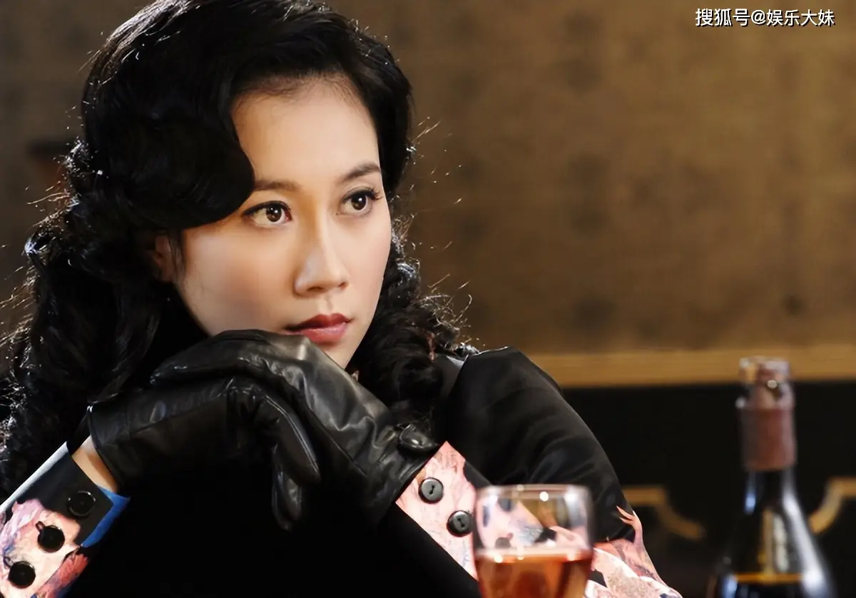 女明星艺术写真_娱乐圈干净女明星_实力派女演员形象